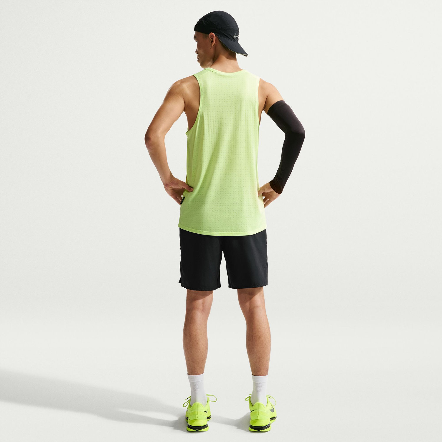 AS M NK DF MILER 7BF SHORT image number null