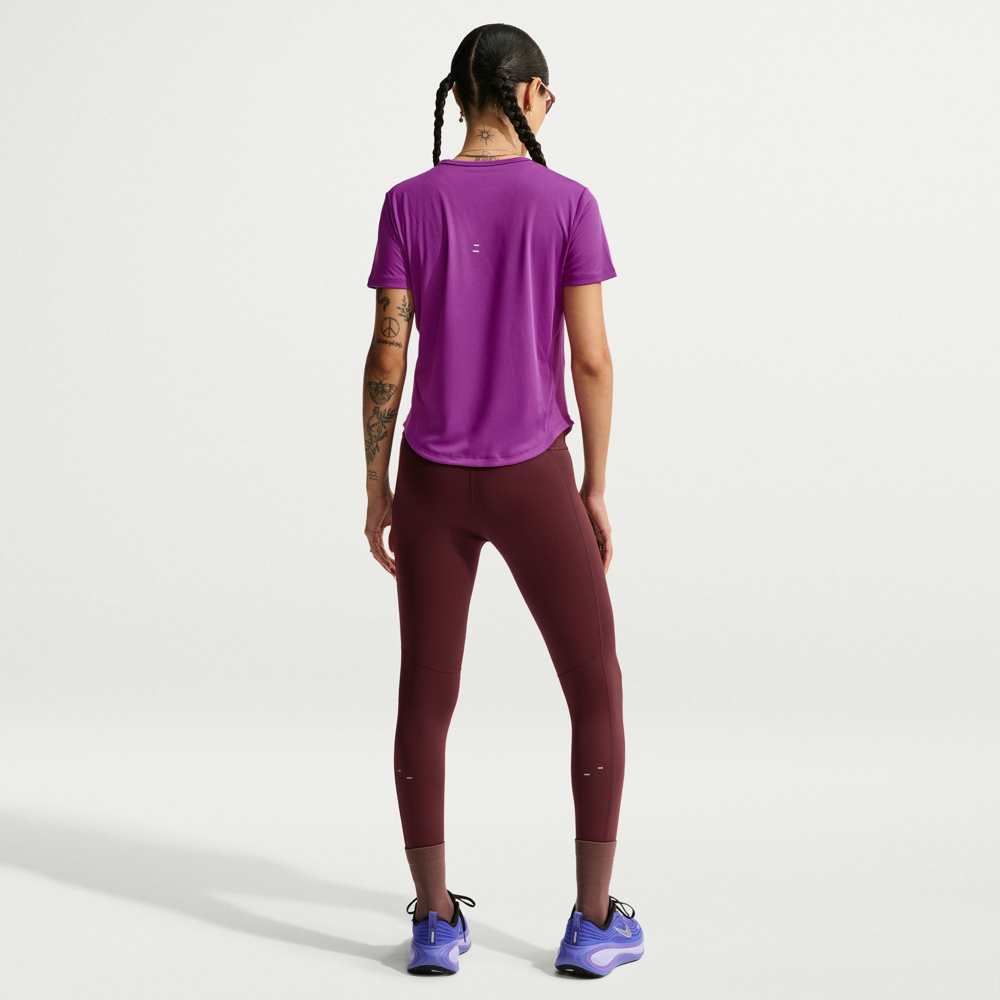 Nike Tempo image number null