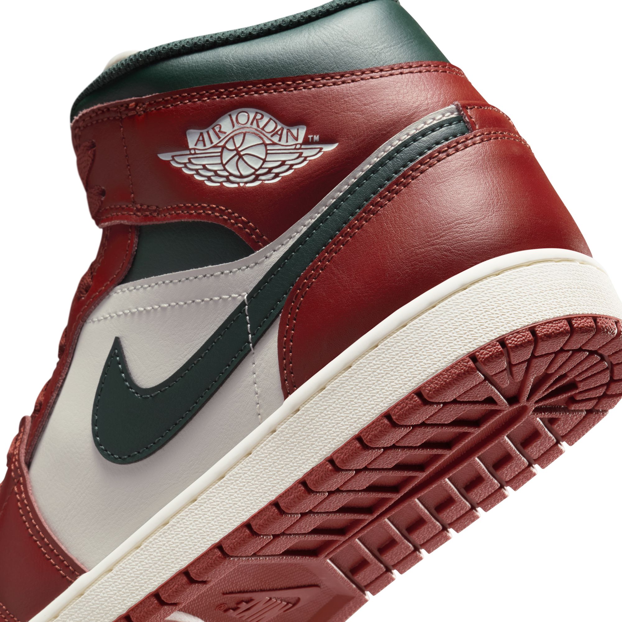 AIR JORDAN 1 MID image number null
