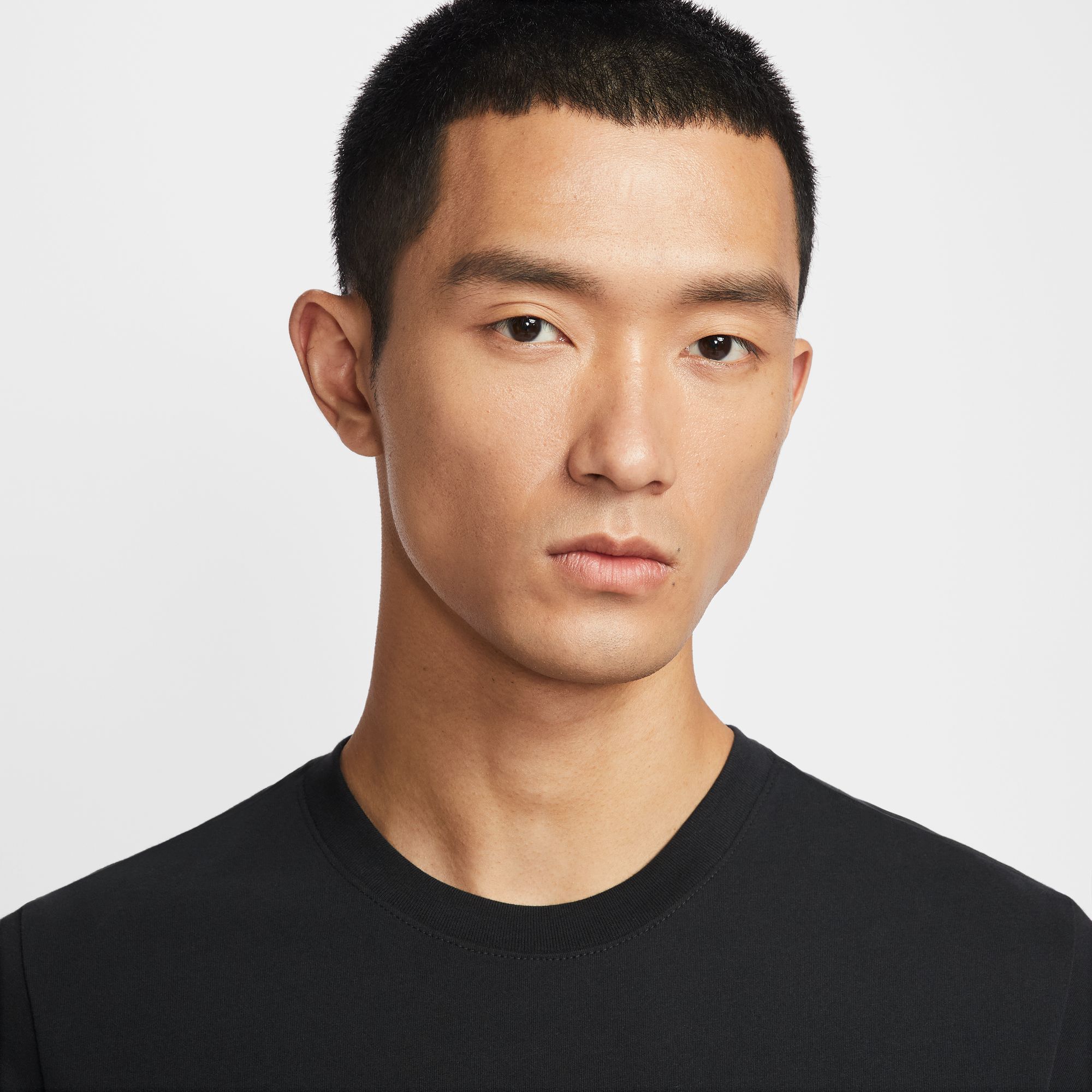 Nike image number null