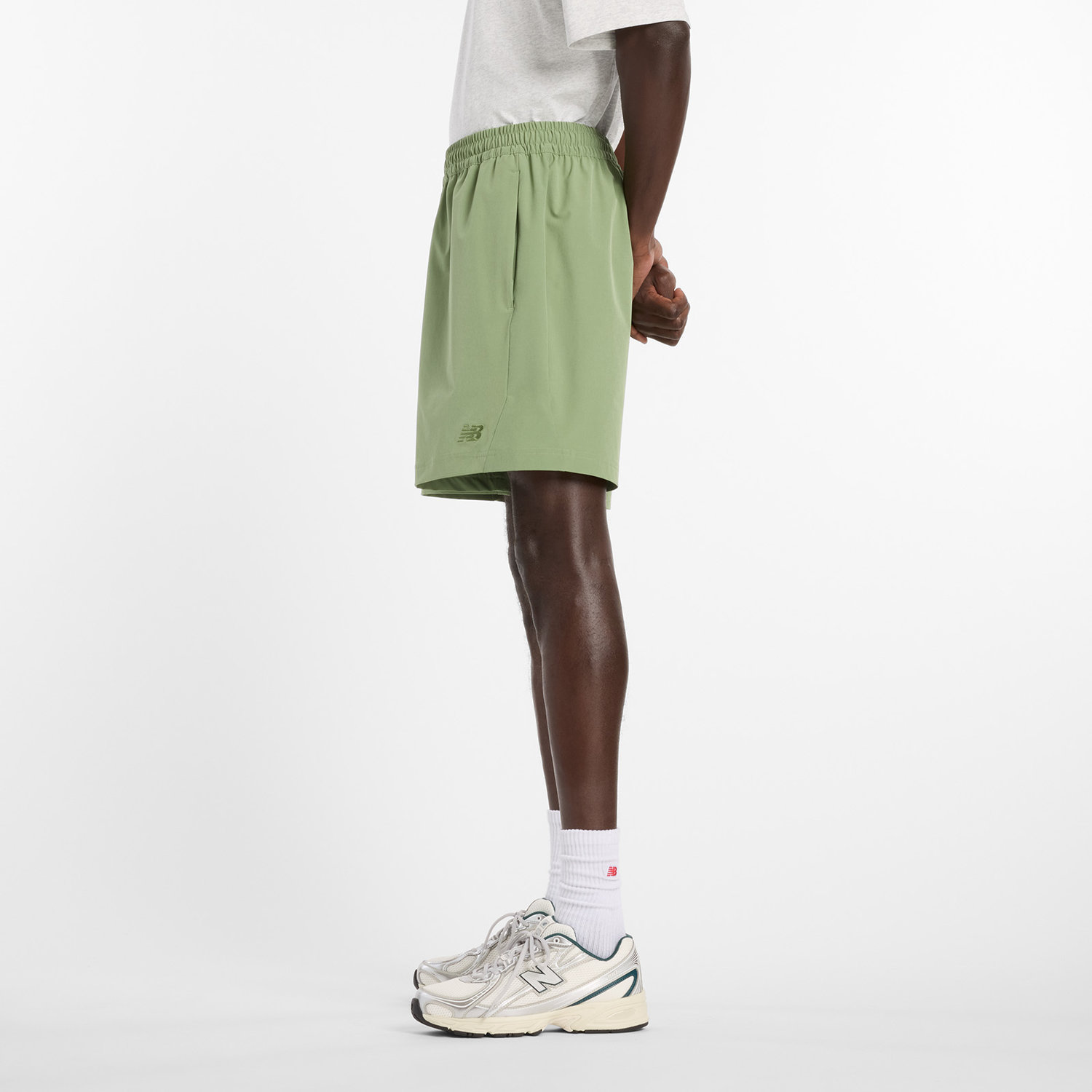 ATHLETICS STRETCH WOVEN SHORT 7 image number null