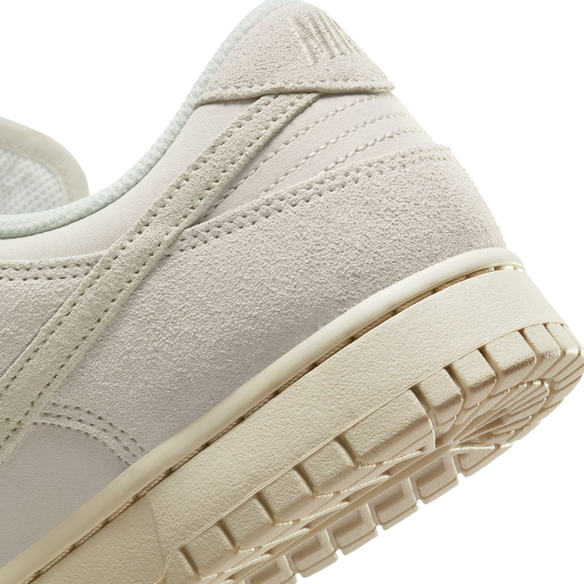 Nike Dunk Low Retro SE image number null