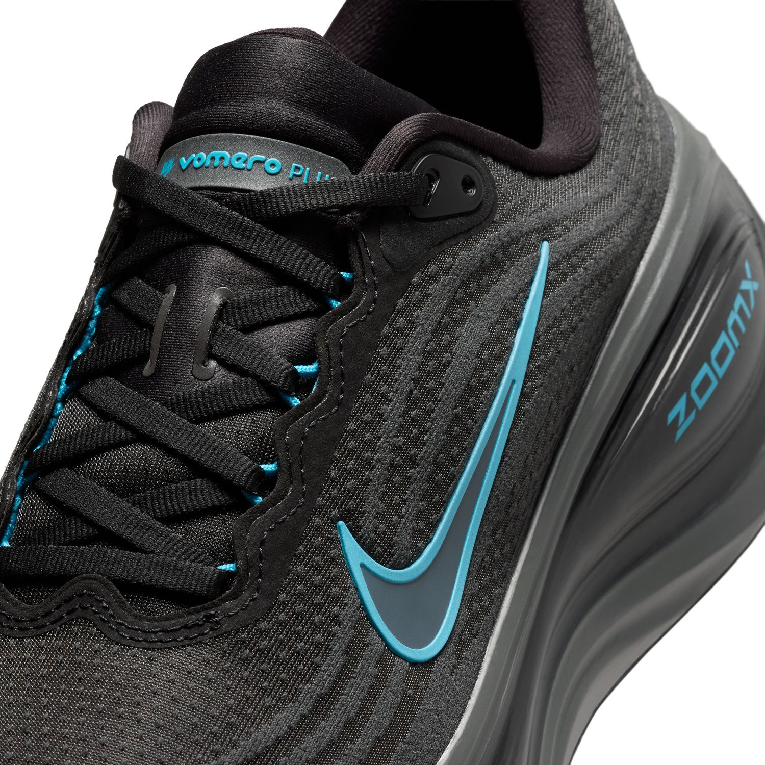 NIKE VOMERO PLUS image number null
