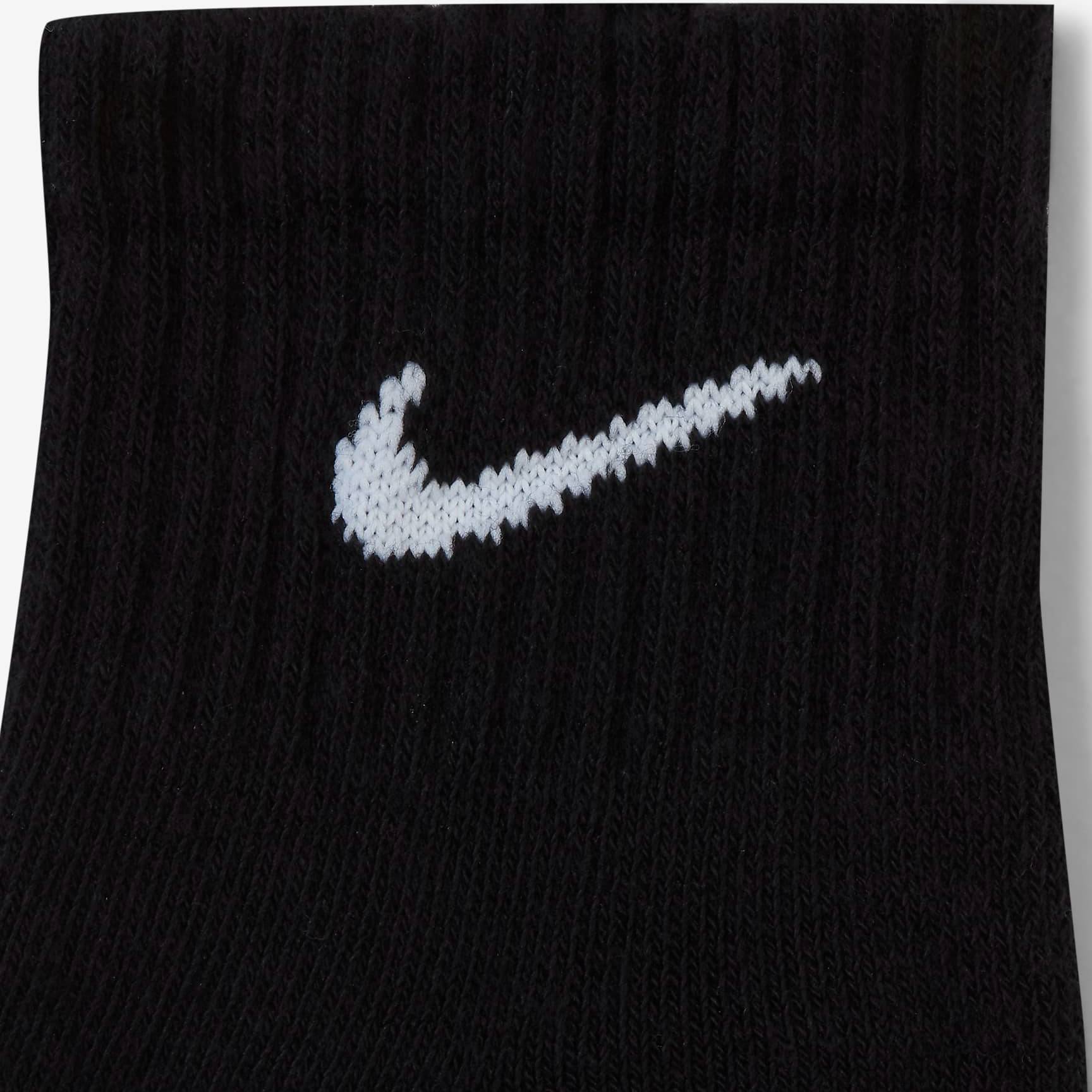 Nike Everyday Cushioned image number null